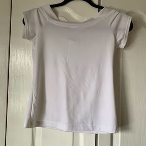 NO BOUNDRIES White scoop, neck shirt